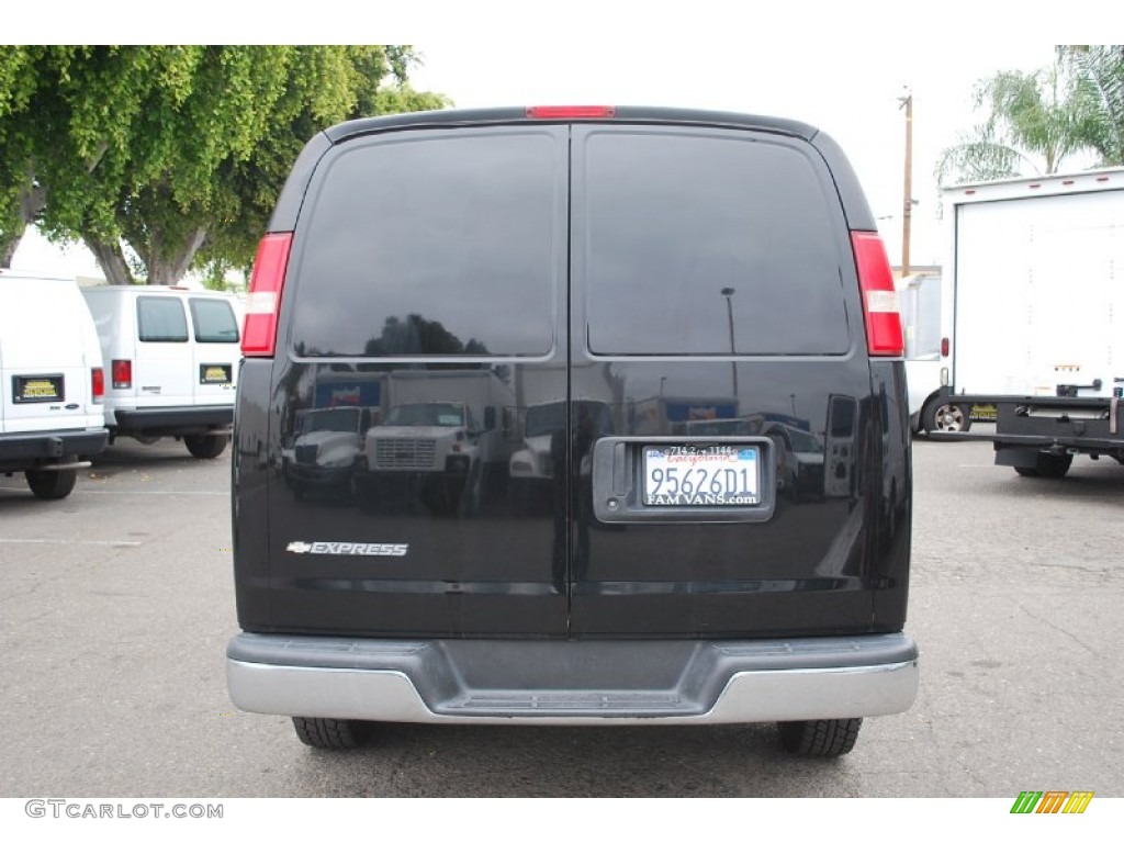 2009 Express 2500 Cargo Van - Black / Medium Pewter photo #5