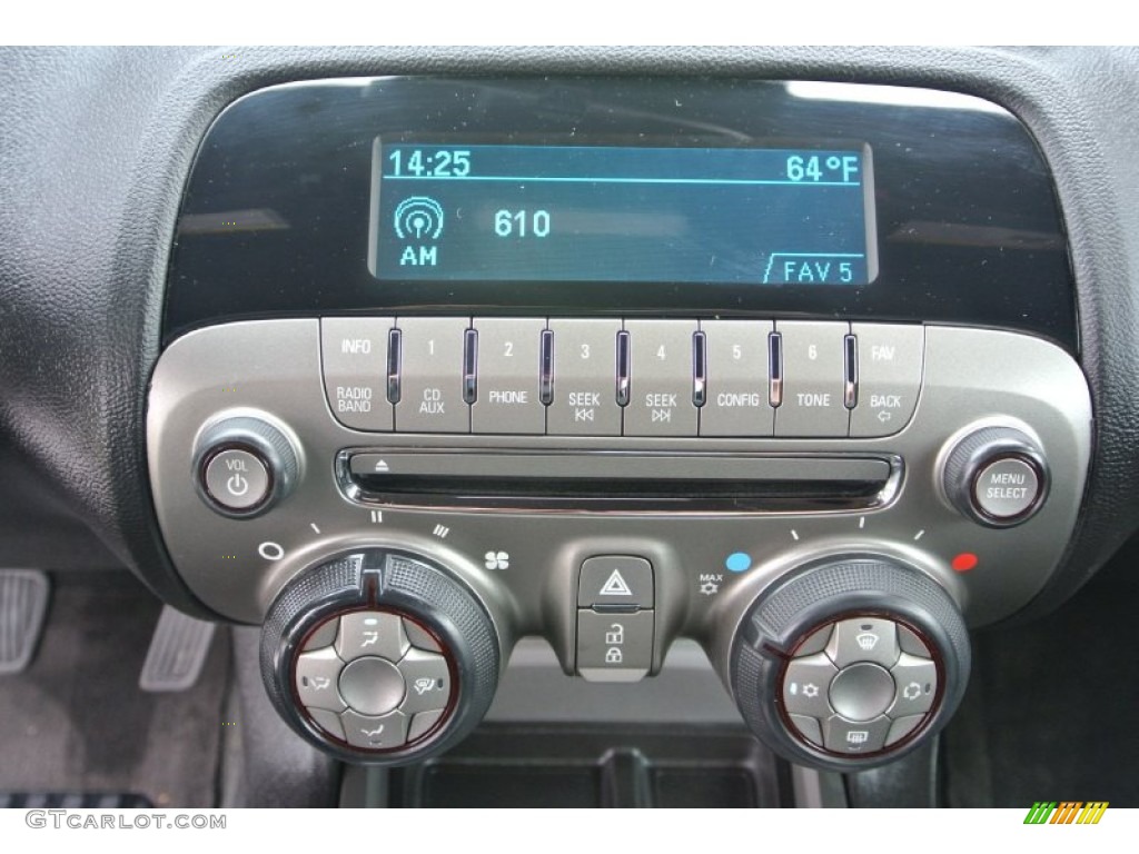 2011 Chevrolet Camaro LS Coupe Controls Photos