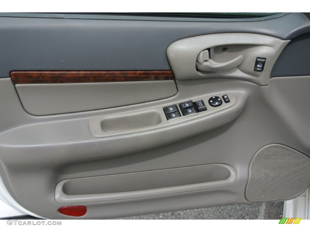 2004 Chevrolet Impala LS Medium Gray Door Panel Photo #80665134
