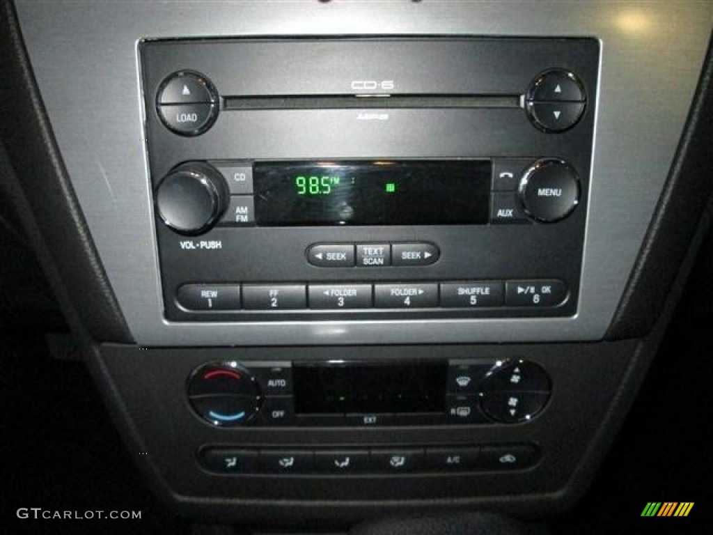 2009 Ford Fusion SEL V6 Audio System Photo #80668678