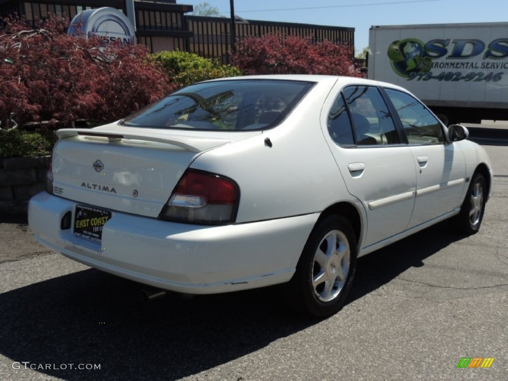 1999 Altima SE Limited - Cloud White / Blond photo #4