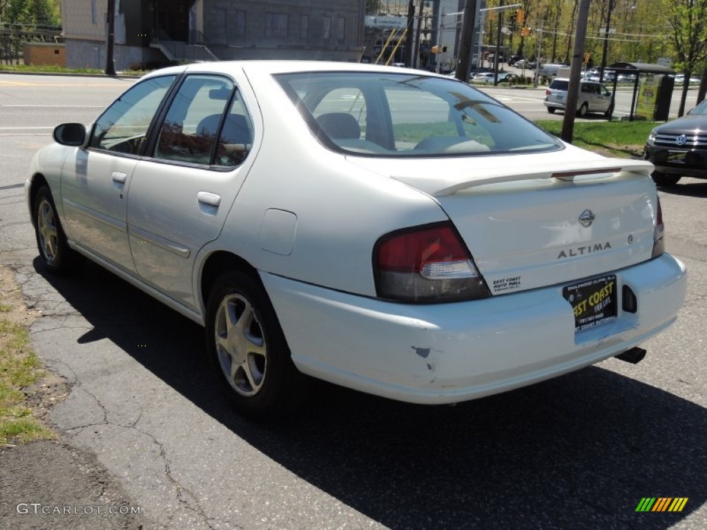 1999 Altima SE Limited - Cloud White / Blond photo #6