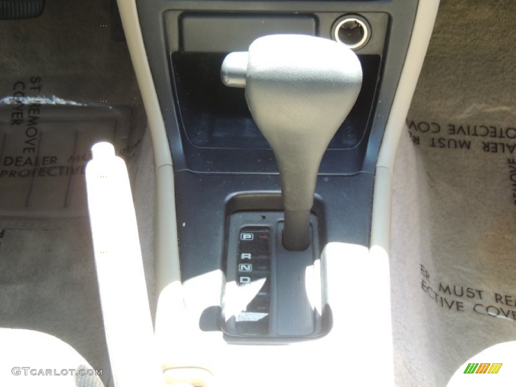 1999 Altima SE Limited - Cloud White / Blond photo #11