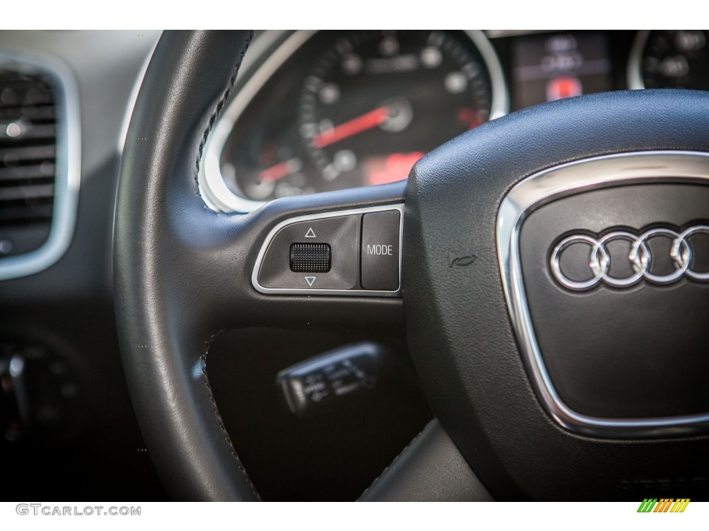 2010 Audi Q7 3.6 Premium Plus quattro Controls Photos