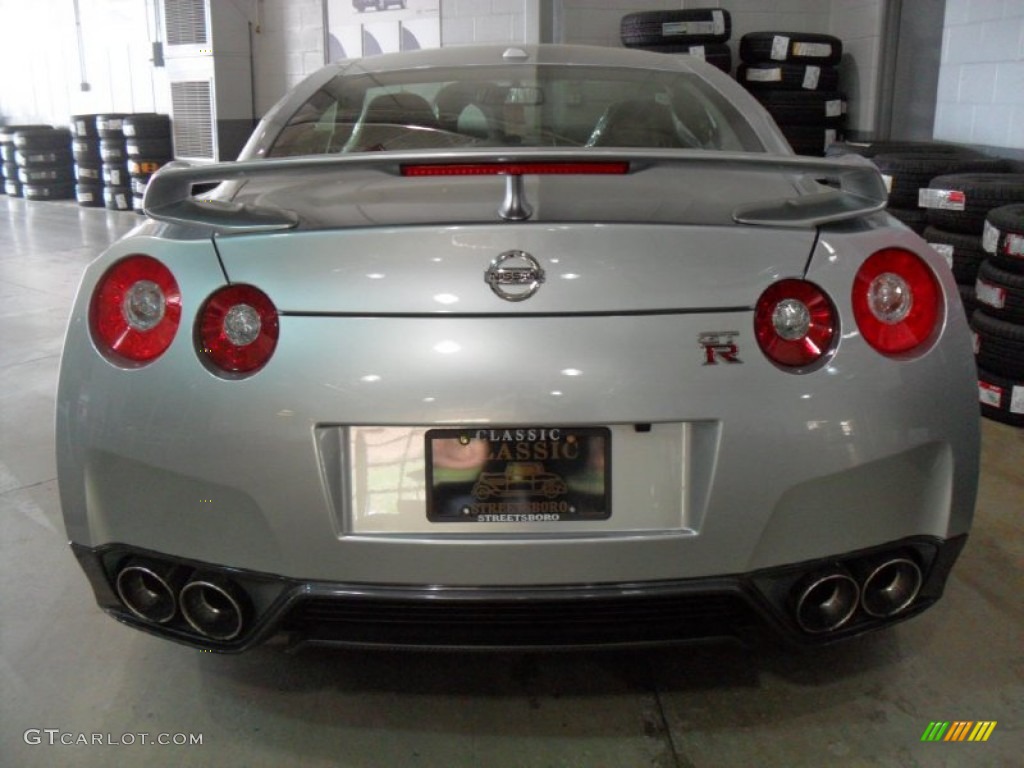 2014 GT-R Premium - Super Silver / Black Leather/Synthetic Suede photo #2