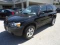 Black - Escape XLT V6 4WD Photo No. 2