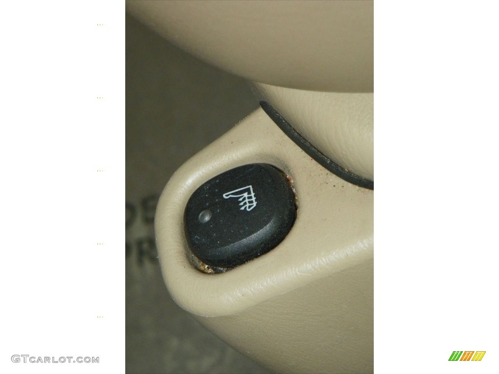 2002 Ford Windstar Limited Controls Photo #80673637