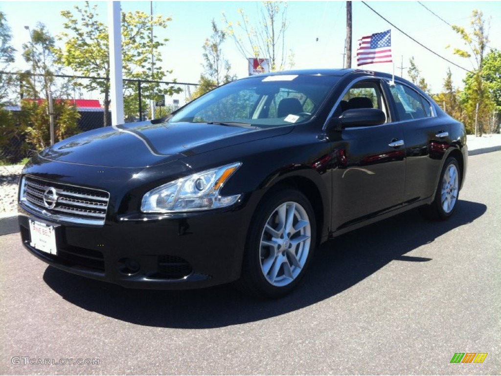 2011 Maxima 3.5 S - Super Black / Charcoal photo #1