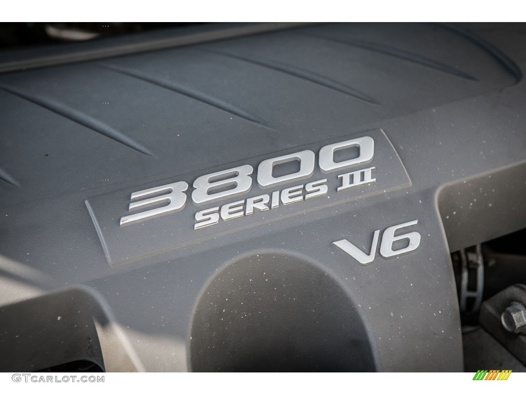 2004 Grand Prix GT Sedan - Greystone Metallic / Dark Pewter photo #8