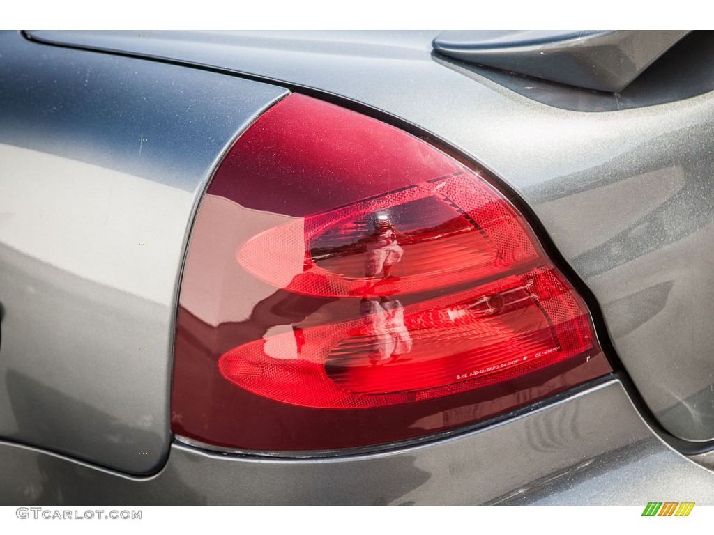 2004 Grand Prix GT Sedan - Greystone Metallic / Dark Pewter photo #28