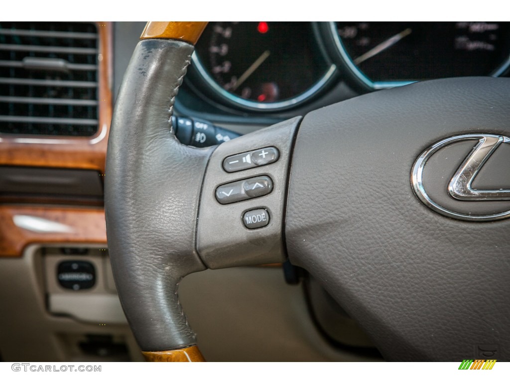 2004 Lexus RX 330 Controls Photos