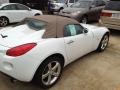 Pure White - Solstice Roadster Photo No. 9