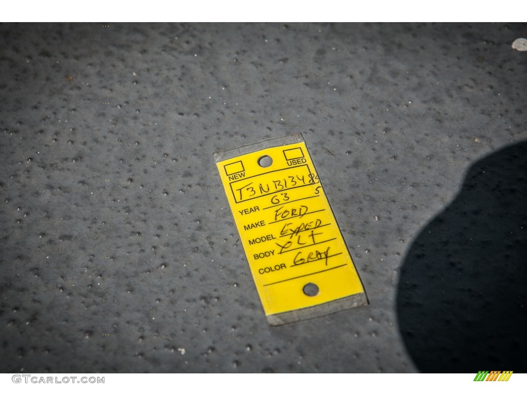 2003 Expedition XLT - Silver Birch Metallic / Flint Grey photo #31