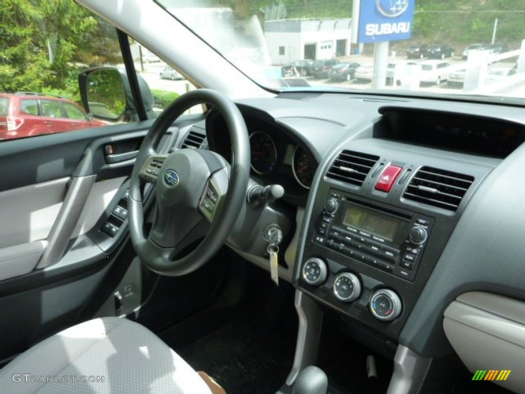 2014 Forester 2.5i - Marine Blue Pearl / Platinum photo #6