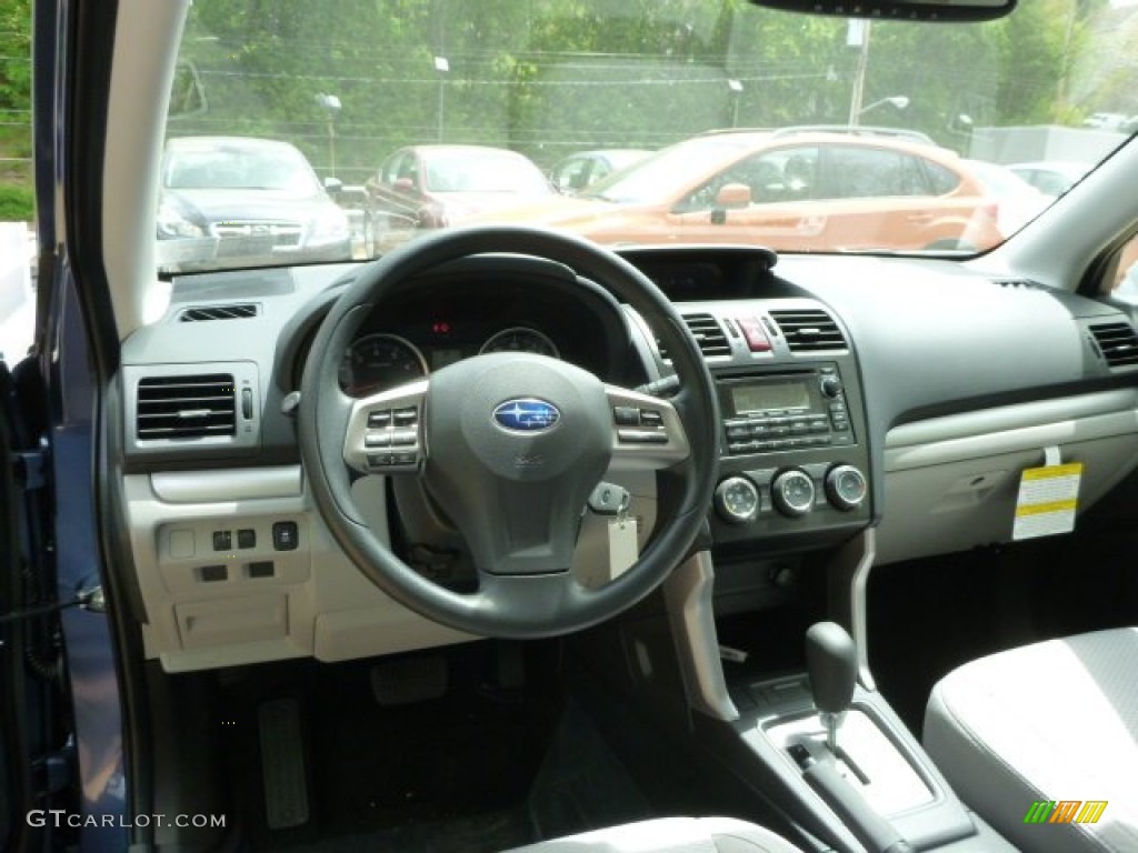 2014 Forester 2.5i - Marine Blue Pearl / Platinum photo #13