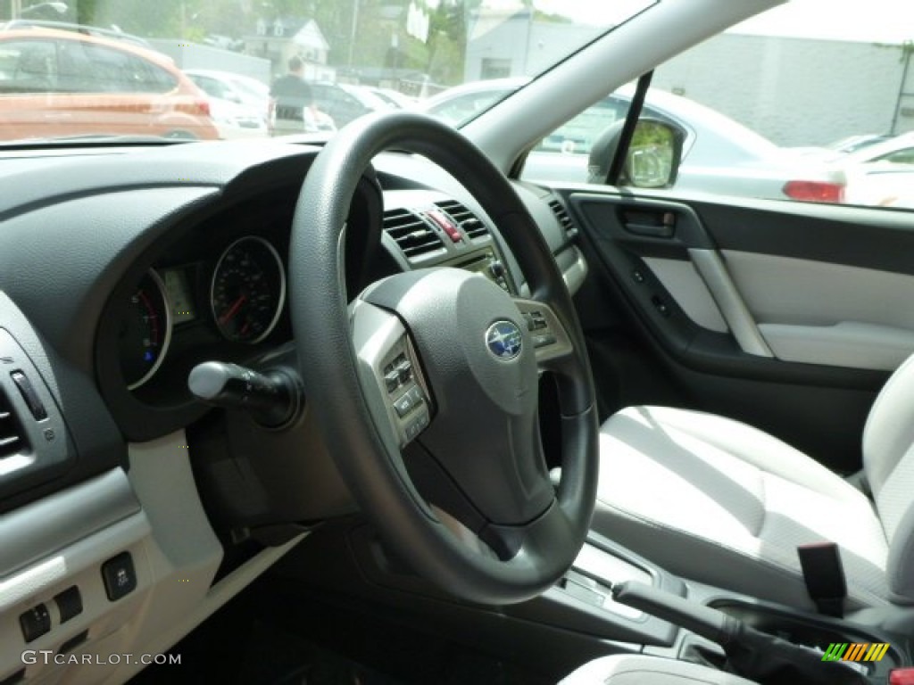 2014 Forester 2.5i - Marine Blue Pearl / Platinum photo #16