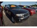 2013 Brilliant Black Crystal Pearl Jeep Grand Cherokee Laredo 4x4  photo #4