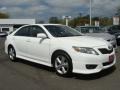 Super White - Camry SE Photo No. 3