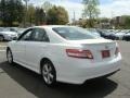 Super White - Camry SE Photo No. 6