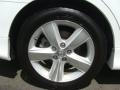 Super White - Camry SE Photo No. 23