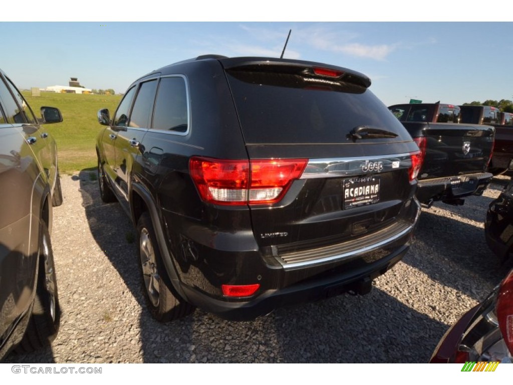 2013 Grand Cherokee Limited - Brilliant Black Crystal Pearl / Black/Light Frost Beige photo #2