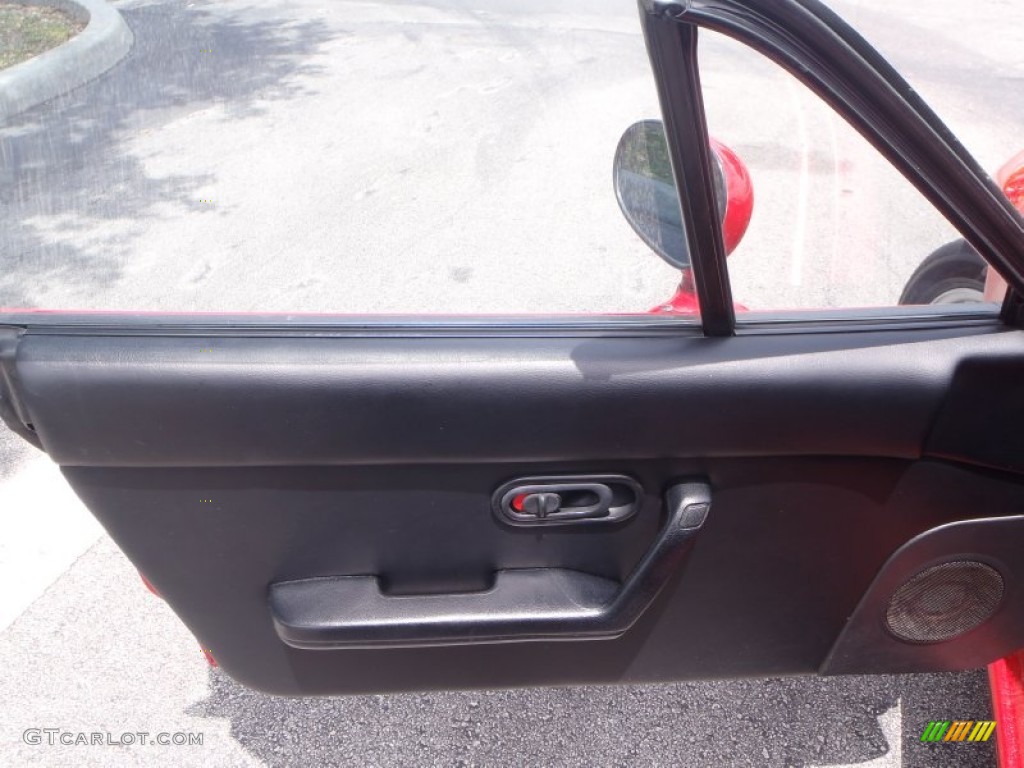 1992 Mazda MX-5 Miata Roadster Door Panel Photos