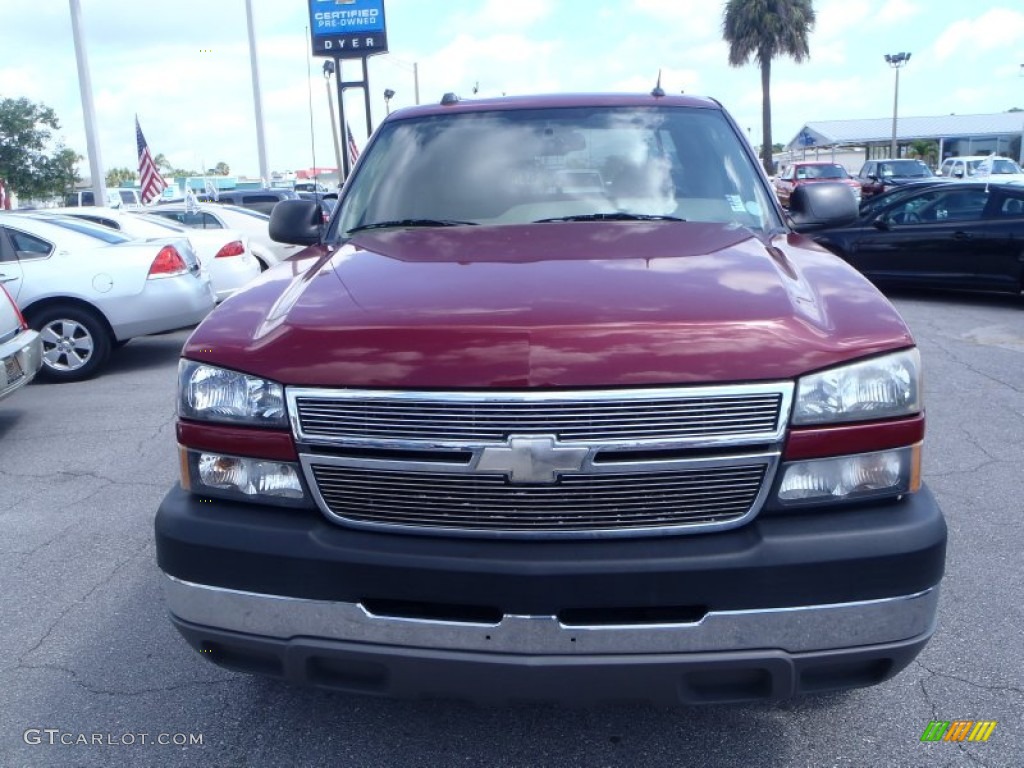 2005 Silverado 2500HD LT Extended Cab - Sport Red Metallic / Tan photo #2