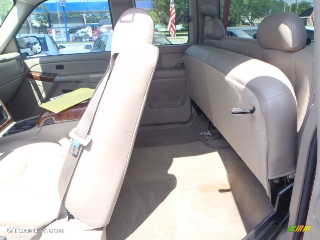 2005 Silverado 2500HD LT Extended Cab - Sport Red Metallic / Tan photo #23