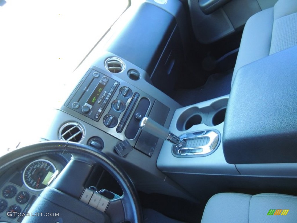 2005 F150 FX4 SuperCab 4x4 - Black / Medium Flint Grey photo #18