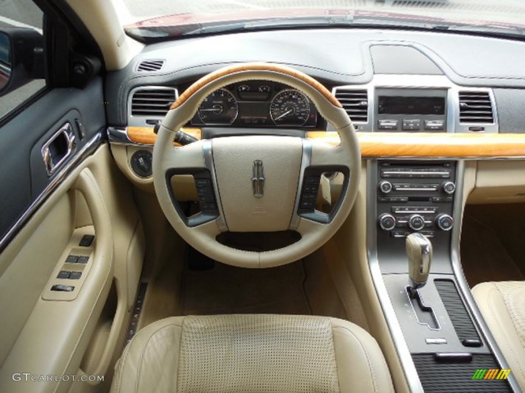 2009 Lincoln MKS Sedan Light Camel Dashboard Photo #80682892