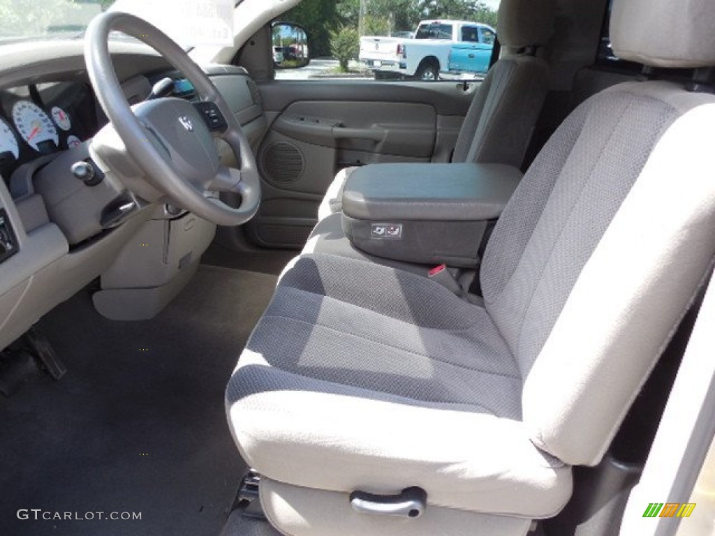 Taupe Interior 2004 Dodge Ram 1500 SLT Regular Cab Photo #80685361