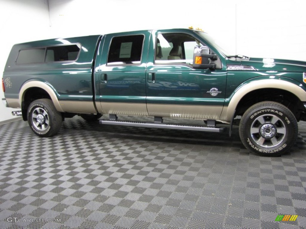 2011 F350 Super Duty Lariat Crew Cab 4x4 - Forest Green Metallic / Adobe photo #3