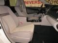 Super White - Camry LE Photo No. 18