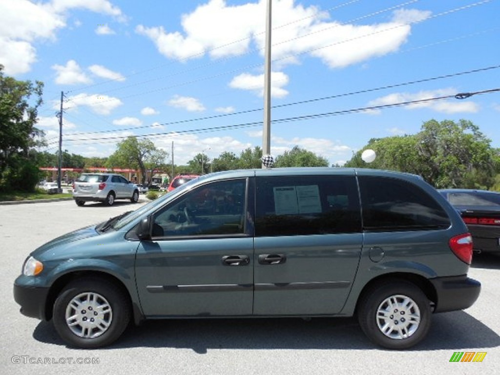 2007 Caravan SE - Magnesium Green Pearl / Medium Slate Gray photo #2
