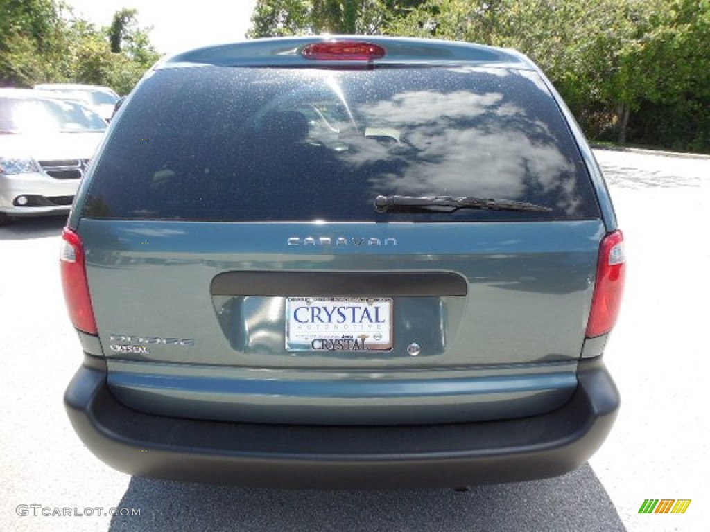 2007 Caravan SE - Magnesium Green Pearl / Medium Slate Gray photo #9