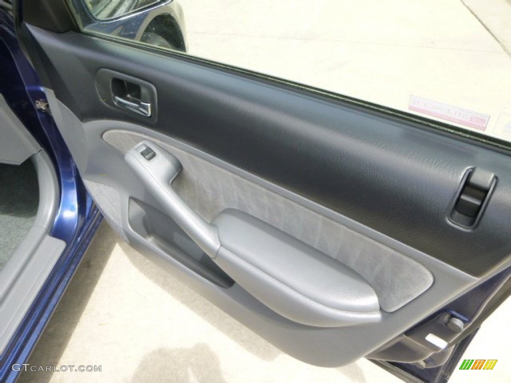 2003 Honda Civic EX Sedan Gray Door Panel Photo #80689259