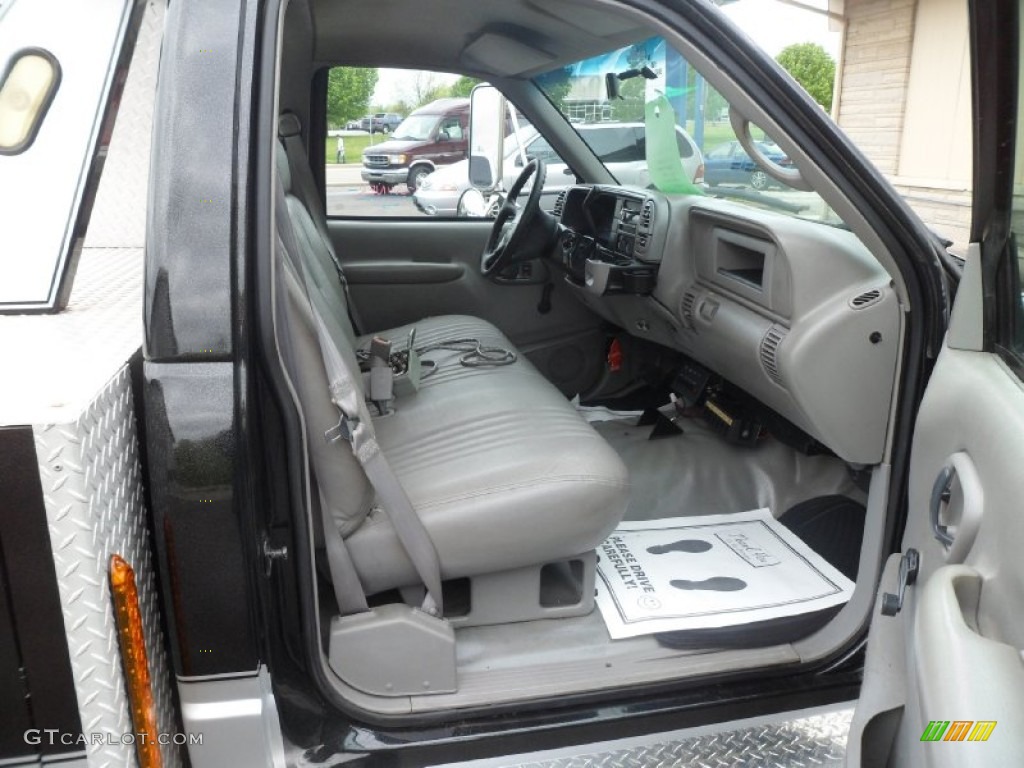 Pewter Interior 2002 GMC Sierra 3500 SL Regular Cab Tow Truck Photo #80689545