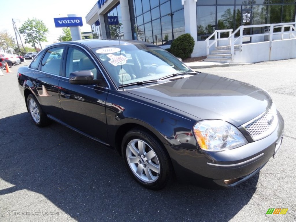 Alloy Metallic Ford Five Hundred