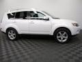 Diamond White Pearl - Outlander XLS 4WD Photo No. 3