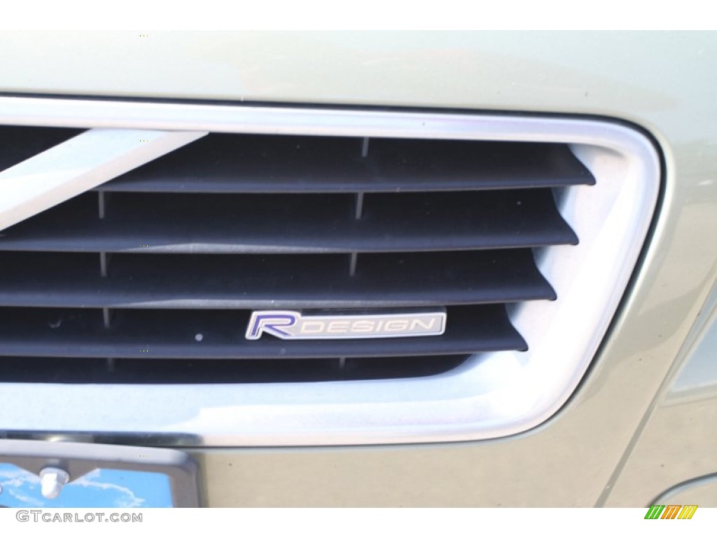 2010 Volvo C30 T5 R-Design Marks and Logos Photos