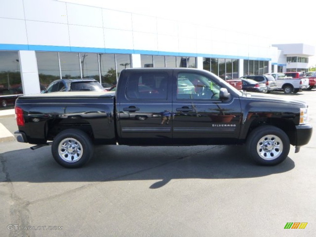 2009 Silverado 1500 LS Crew Cab - Black / Dark Titanium photo #2