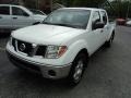 Avalanche White - Frontier SE Crew Cab 4x4 Photo No. 2