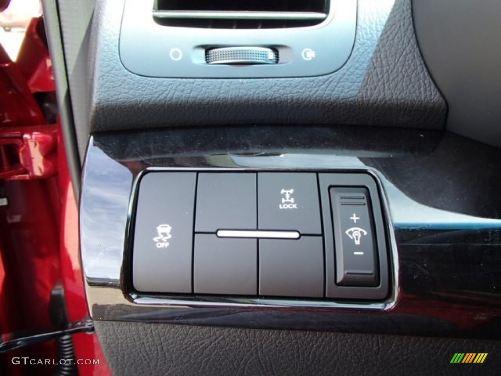 2014 Kia Sorento LX AWD Controls Photo #80696637