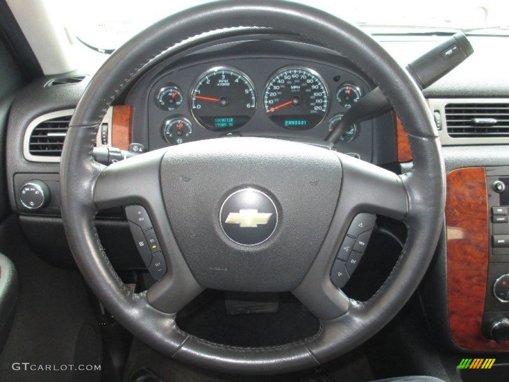 2010 Chevrolet Avalanche LS 4x4 Ebony Steering Wheel Photo #80697292