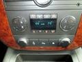 2010 Chevrolet Avalanche LS 4x4 Controls