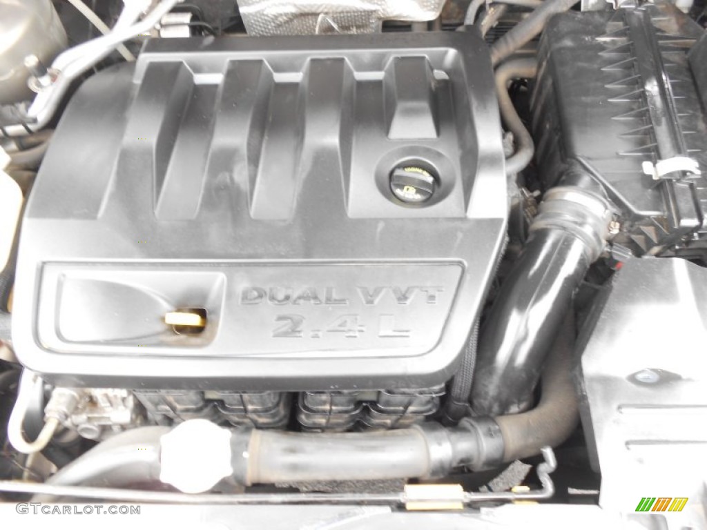 2007 Dodge Caliber R/T AWD Engine Photos