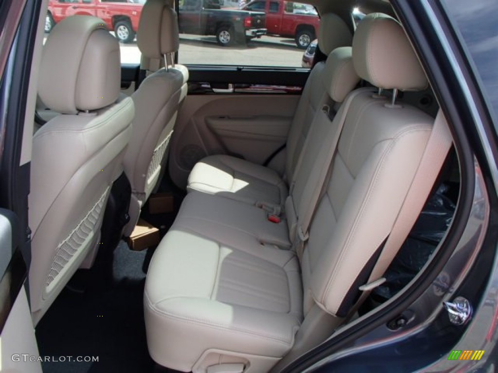 2014 Kia Sorento EX V6 AWD Rear Seat Photo #80697911