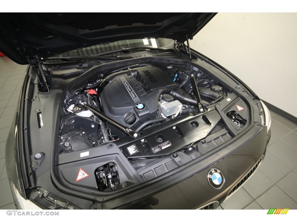 2011 BMW 5 Series 535i Sedan 3.0 Liter TwinPower Turbocharged DFI DOHC 24-Valve VVT Inline 6 Cylinder Engine Photo #80700002