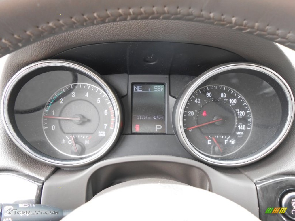 2011 Jeep Grand Cherokee Laredo X Package 4x4 Gauges Photo #80702175