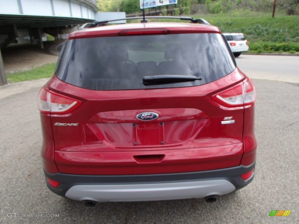 2013 Escape SE 1.6L EcoBoost 4WD - Ruby Red Metallic / Charcoal Black photo #7